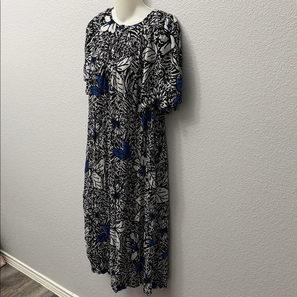 Go Softly Patio Tropical Floral Resort Vacation wearLeaf Print Short Sleeve Midi - Picture 3 of 4